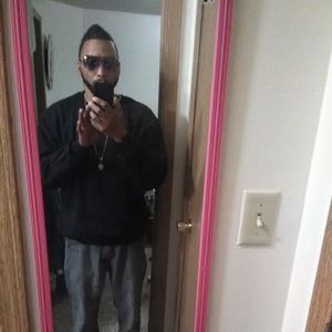 Meet your Posher, Eric